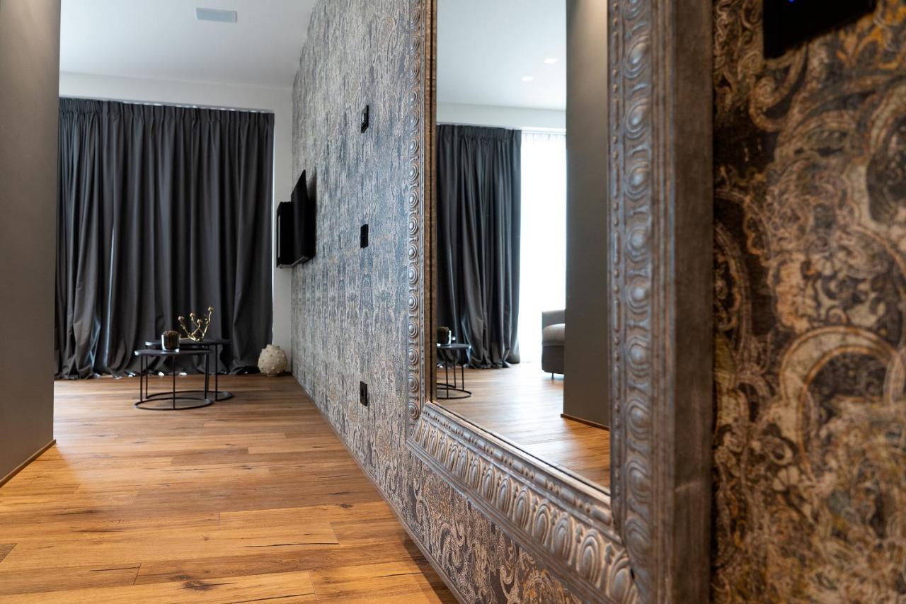 تْشيفيتانوفا ماركي Piccola Maesta' Boutique Rooms المظهر الخارجي الصورة